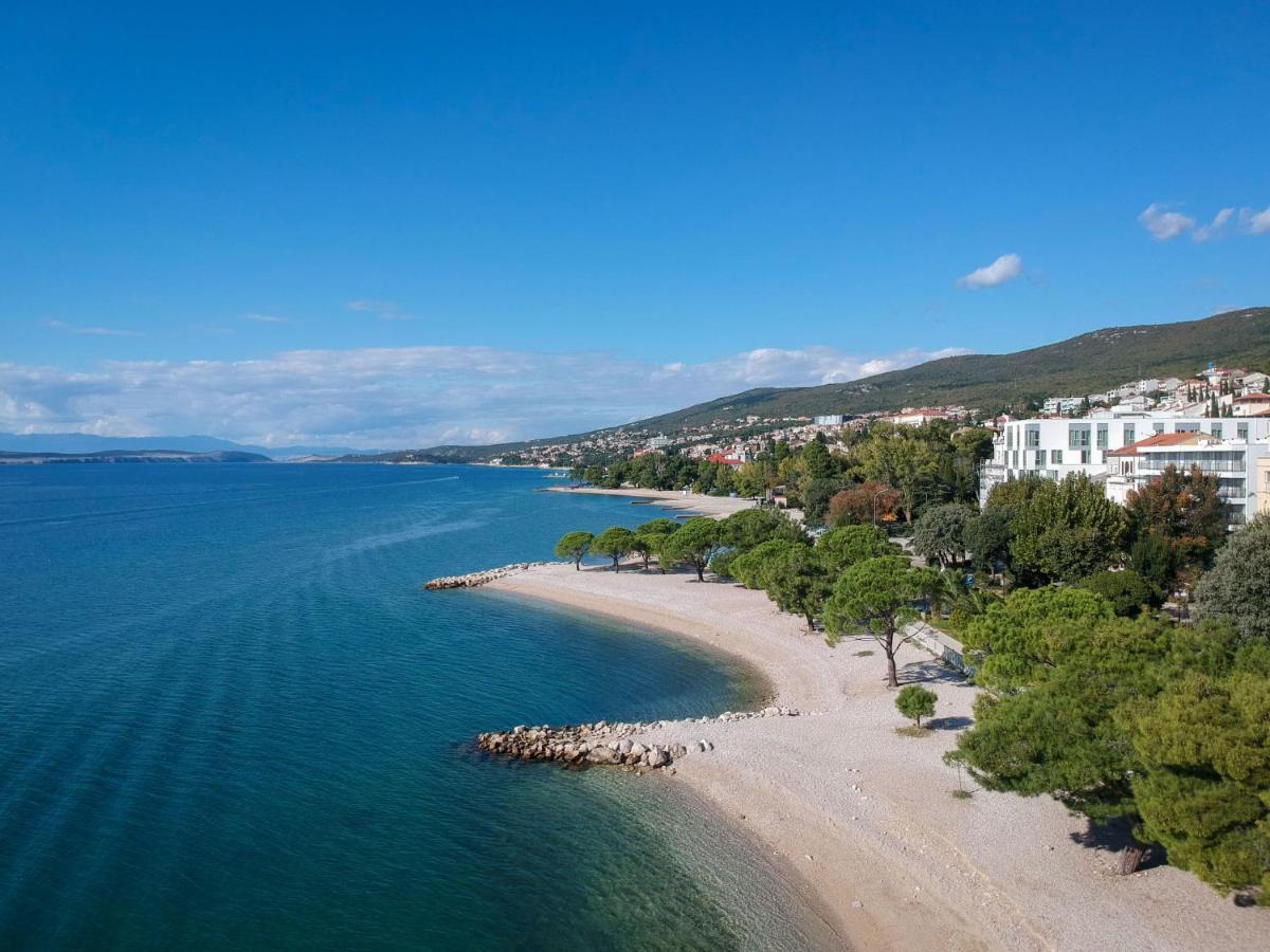 Apartment Nikol - CKV123 Crikvenica Buitenkant foto